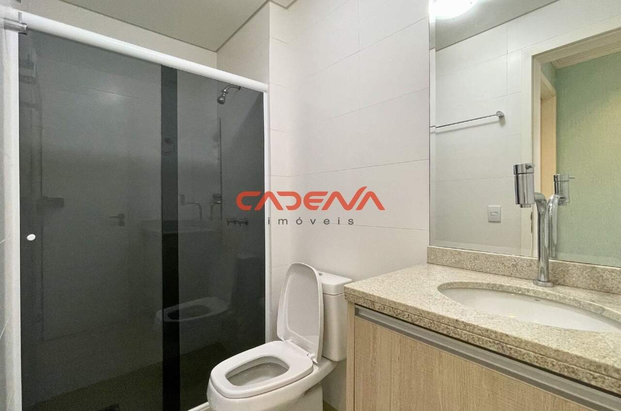 Cobertura para aluguel no Seminário: 