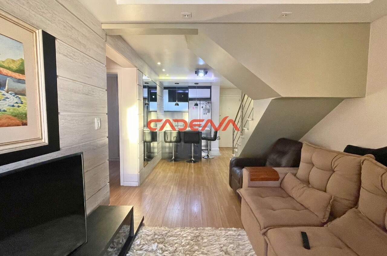 Cobertura para aluguel no Seminário: 