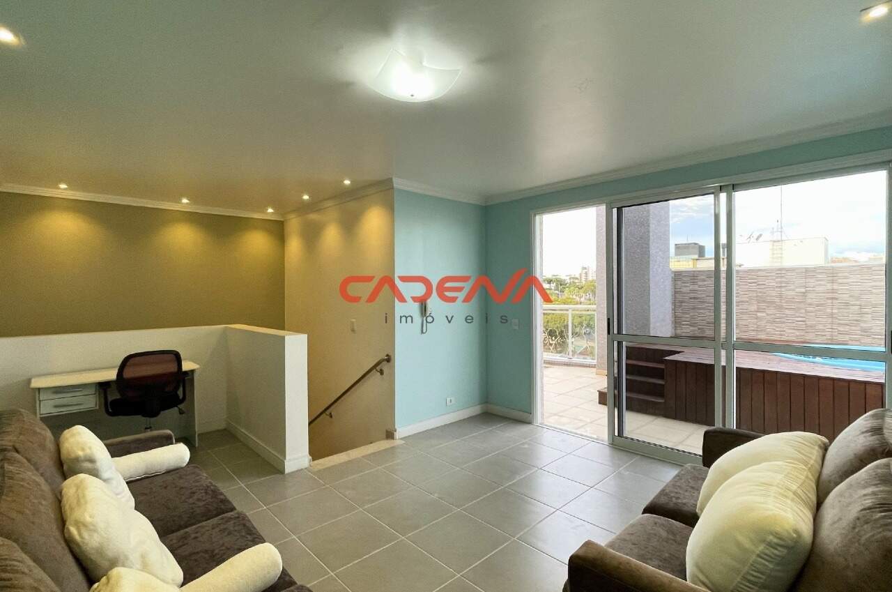 Cobertura para aluguel no Seminário: 