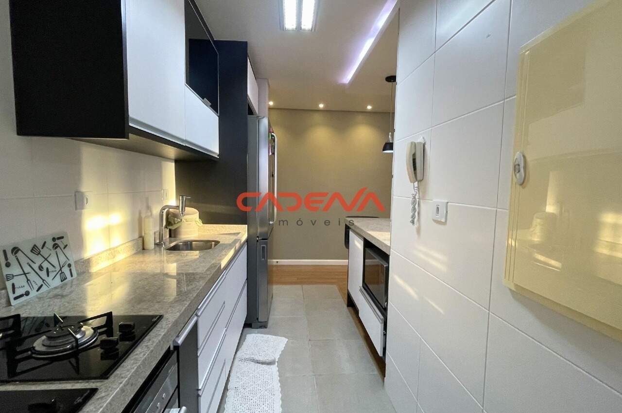 Cobertura para aluguel no Seminário: 