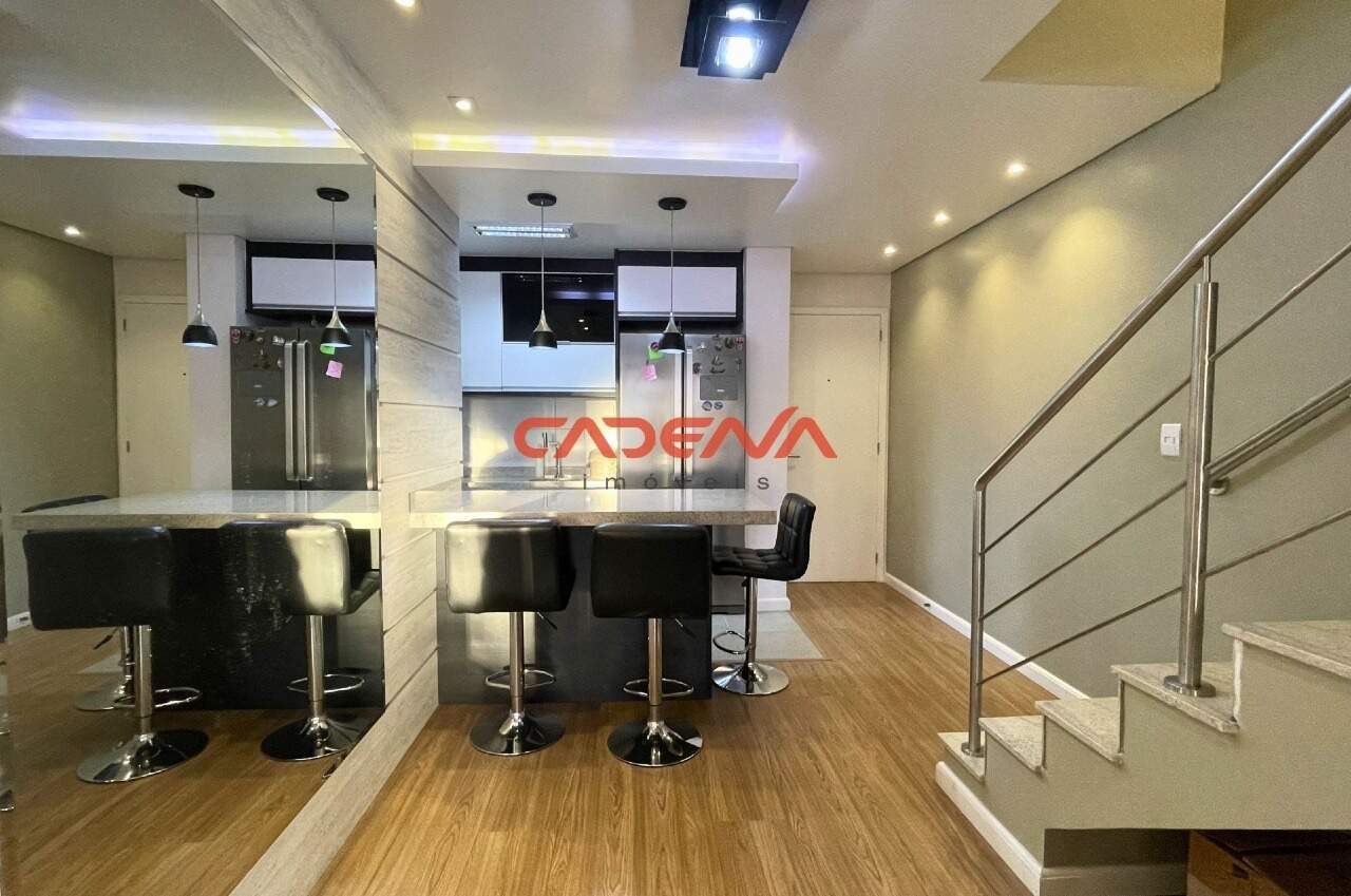 Cobertura para aluguel no Seminário: 