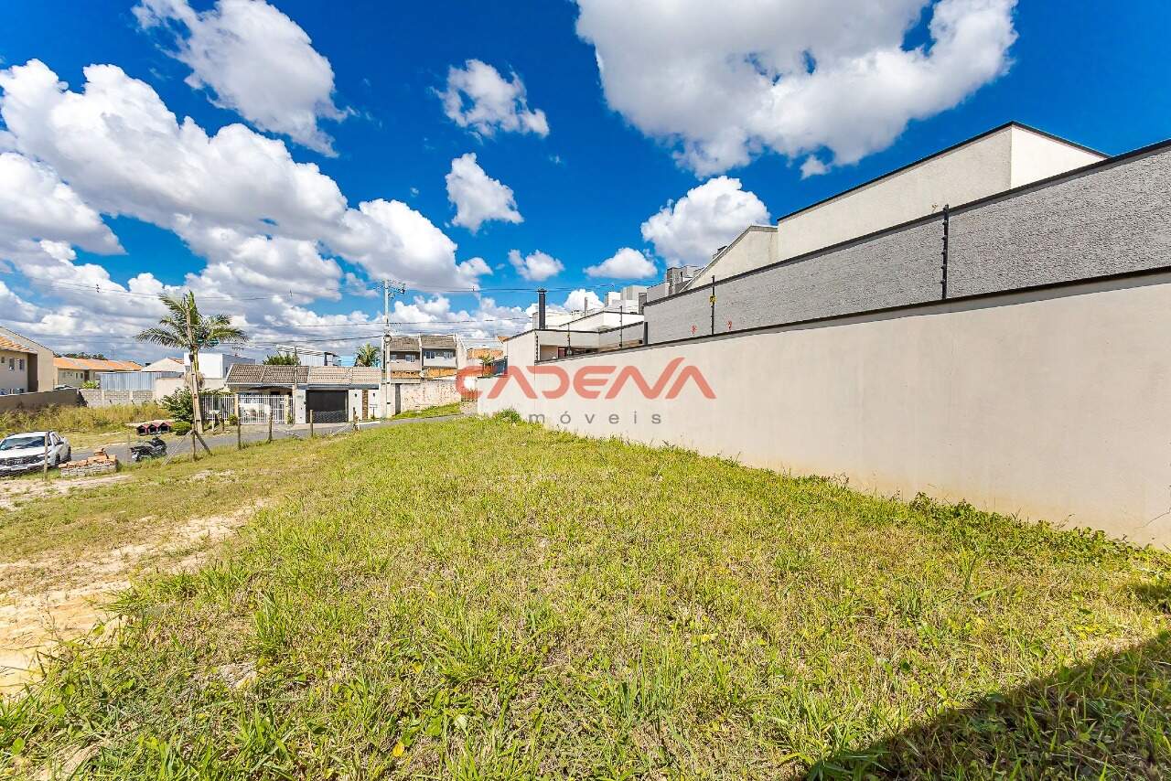 Lote à venda no Atuba: 