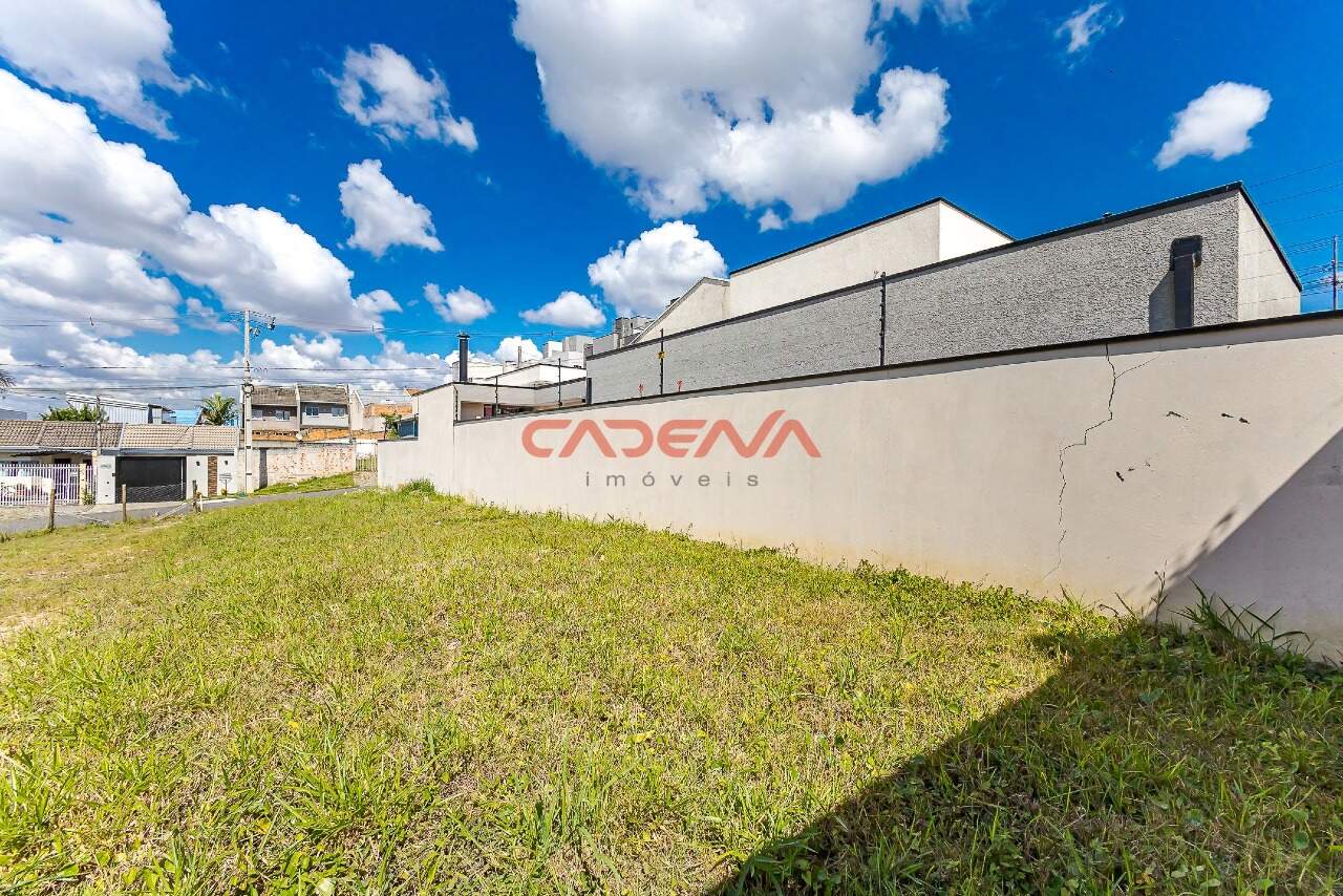 Lote à venda no Atuba: 