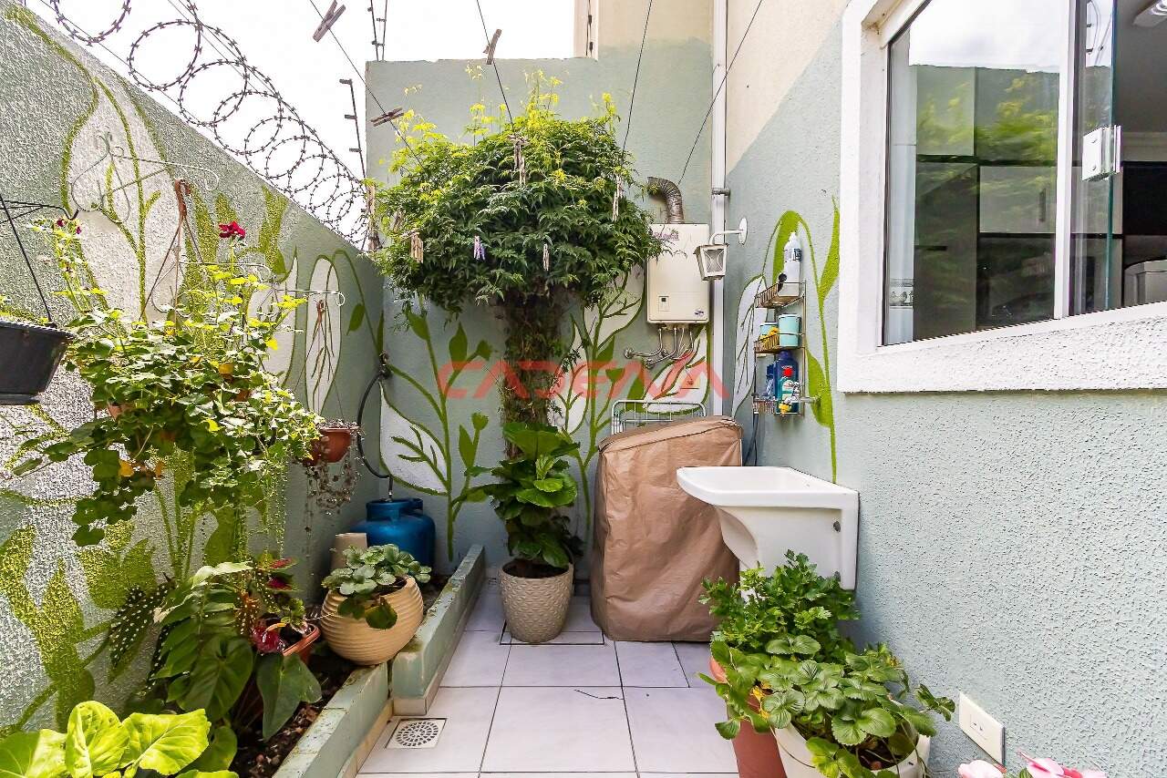 Casa em condomínio fechado à venda no Bacacheri: 