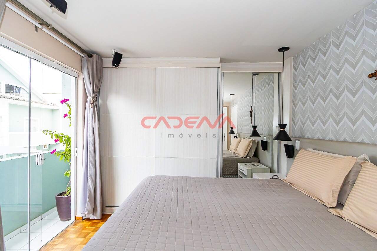Casa em condomínio fechado à venda no Bacacheri: 