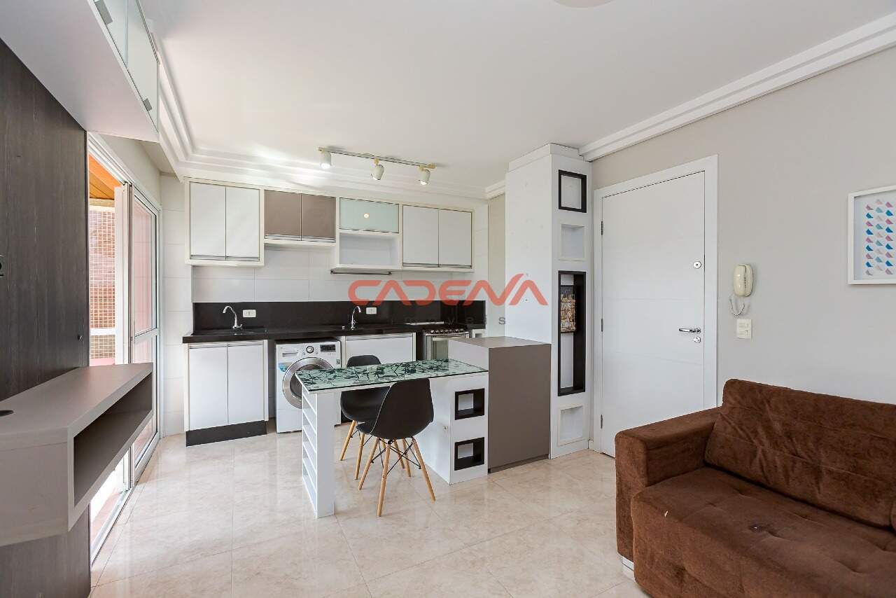 Apartamento para aluguel no Cabral: 