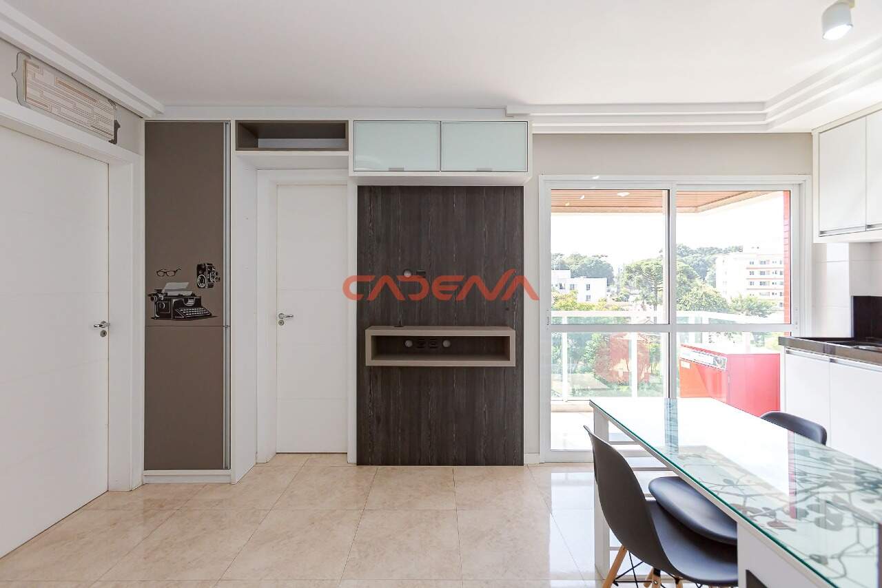 Apartamento para aluguel no Cabral: 