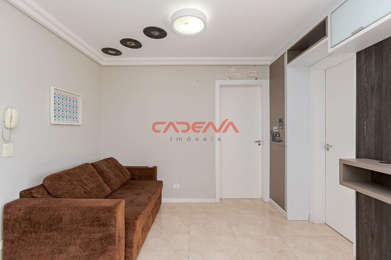Apartamento para aluguel no Cabral: 
