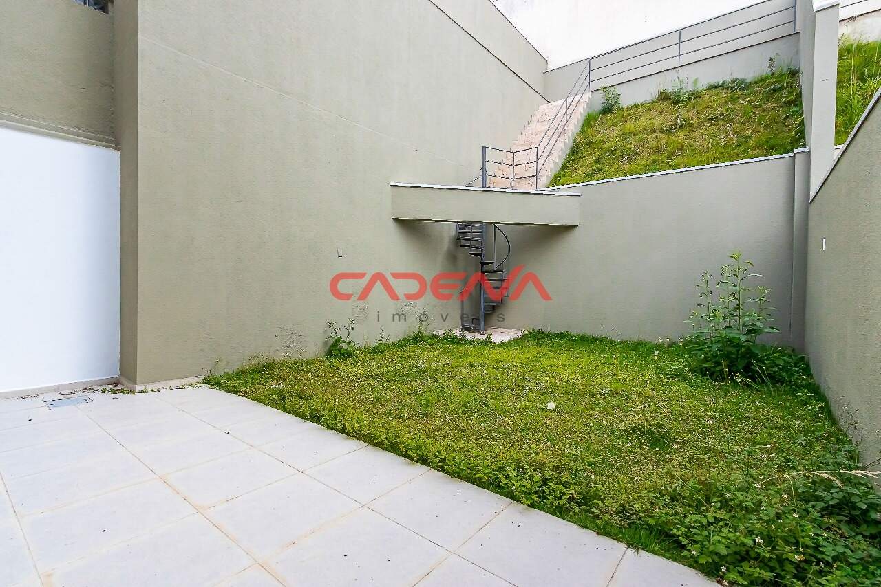 Sobrado à venda no Pilarzinho: 