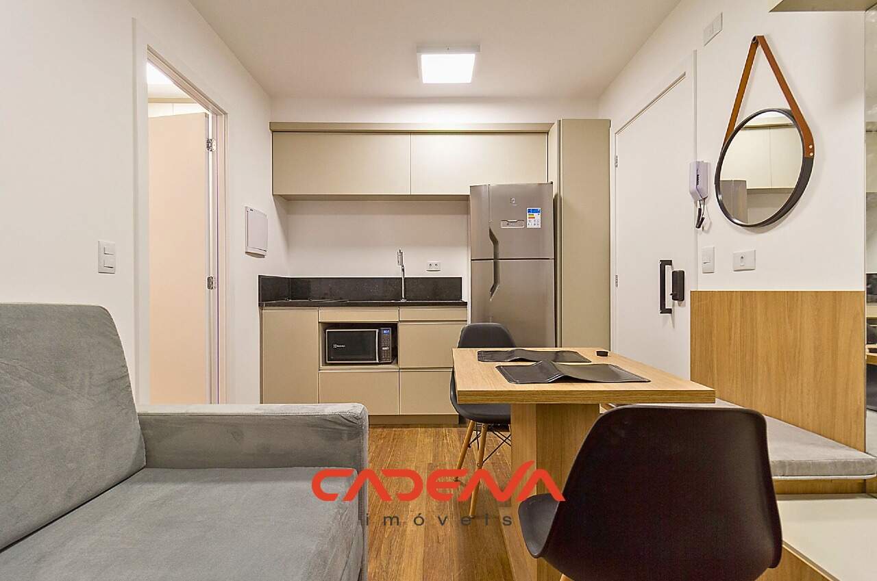 Apartamento para aluguel no Alto da Rua XV: 