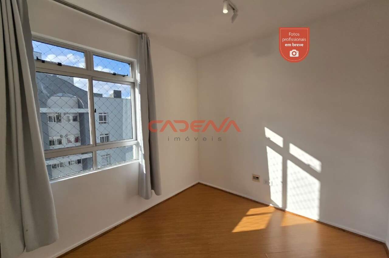 Apartamento para aluguel no Cabral: 