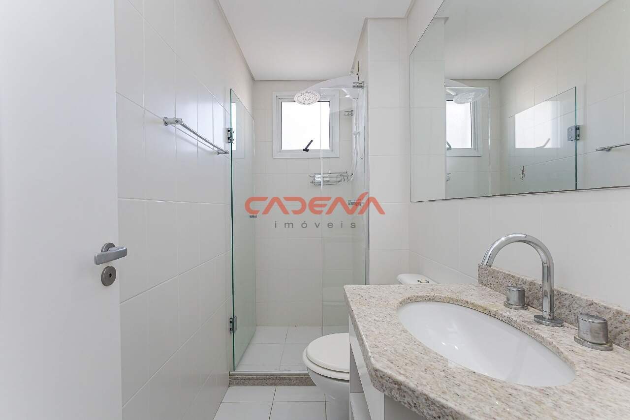 Apartamento para aluguel no Cabral: 