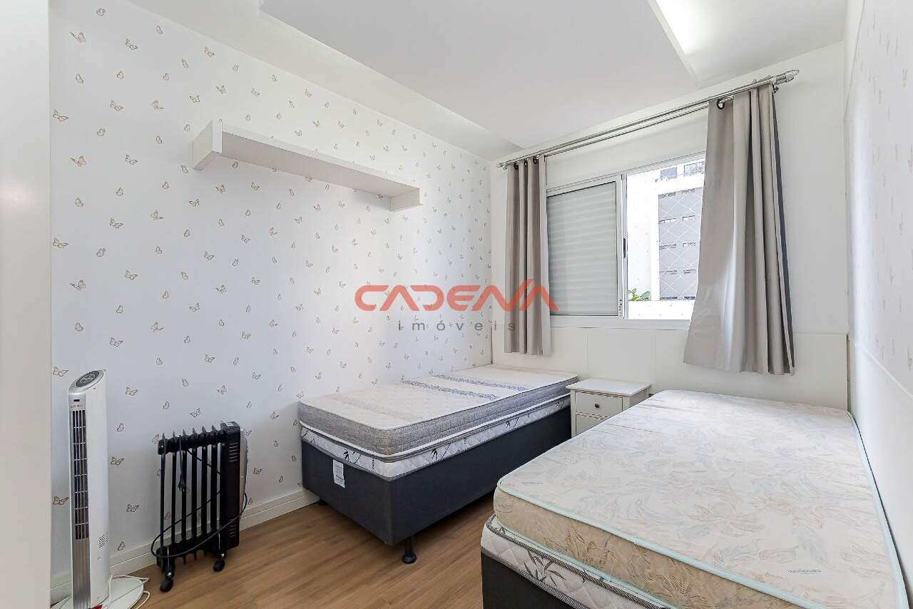 Apartamento para aluguel no Cabral: 