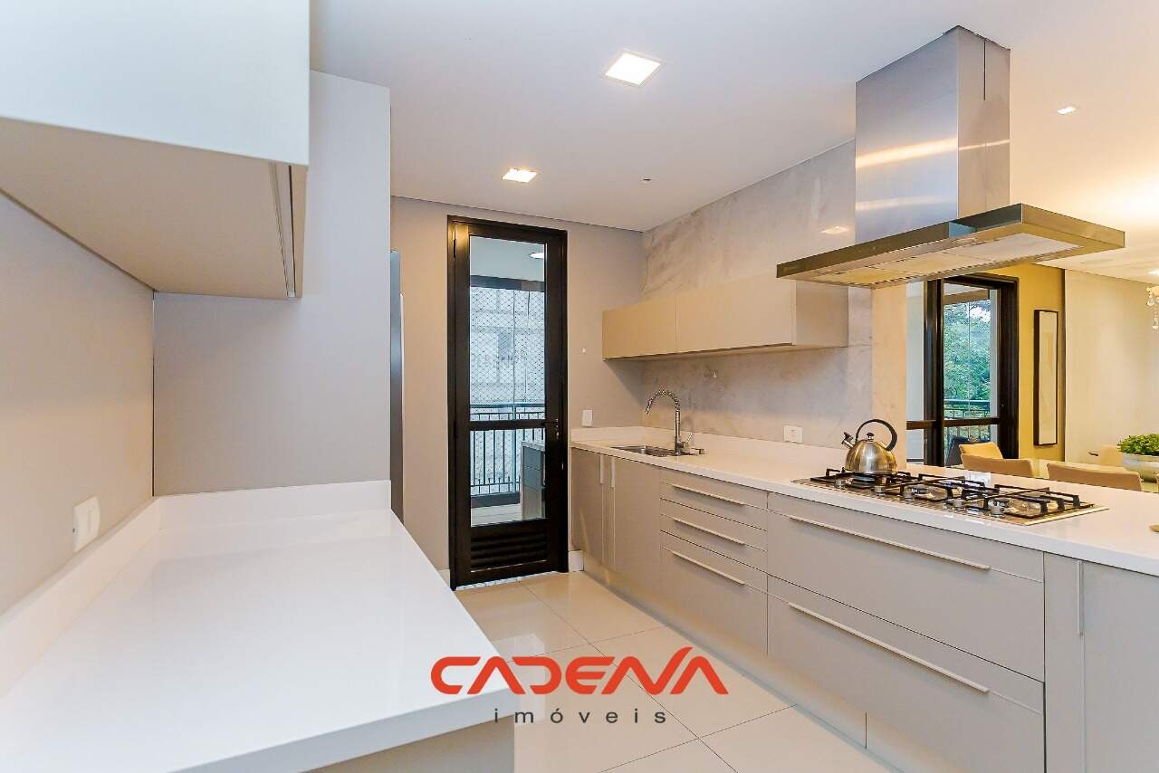 Apartamento para aluguel no Alto da Glória: 