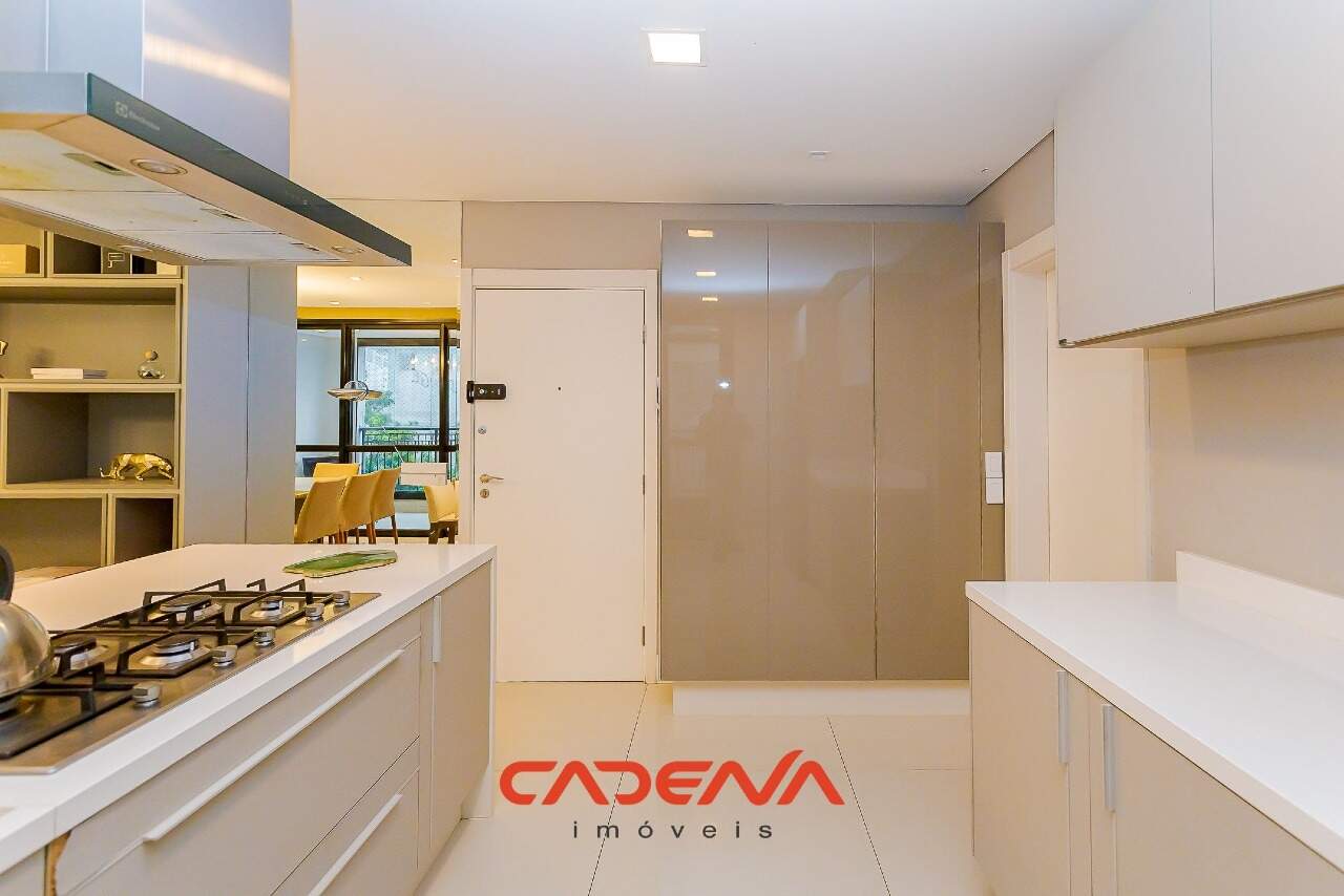 Apartamento para aluguel no Alto da Glória: 