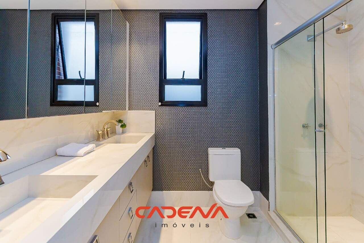 Apartamento para aluguel no Alto da Glória: 