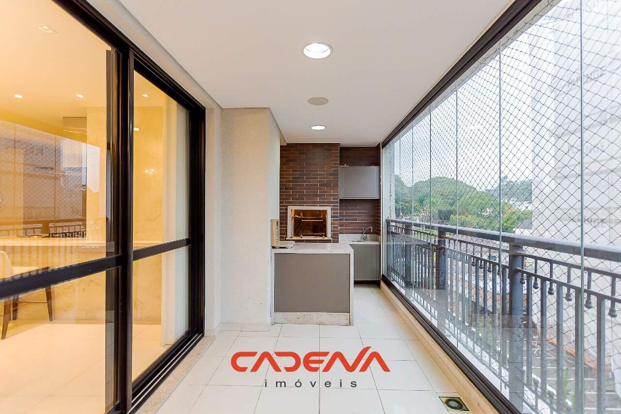 Apartamento para aluguel no Alto da Glória: 