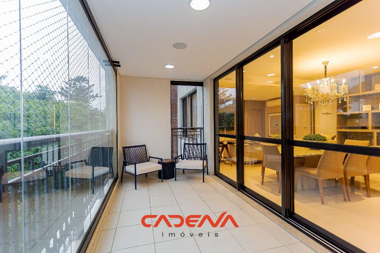 Apartamento para aluguel no Alto da Glória: 