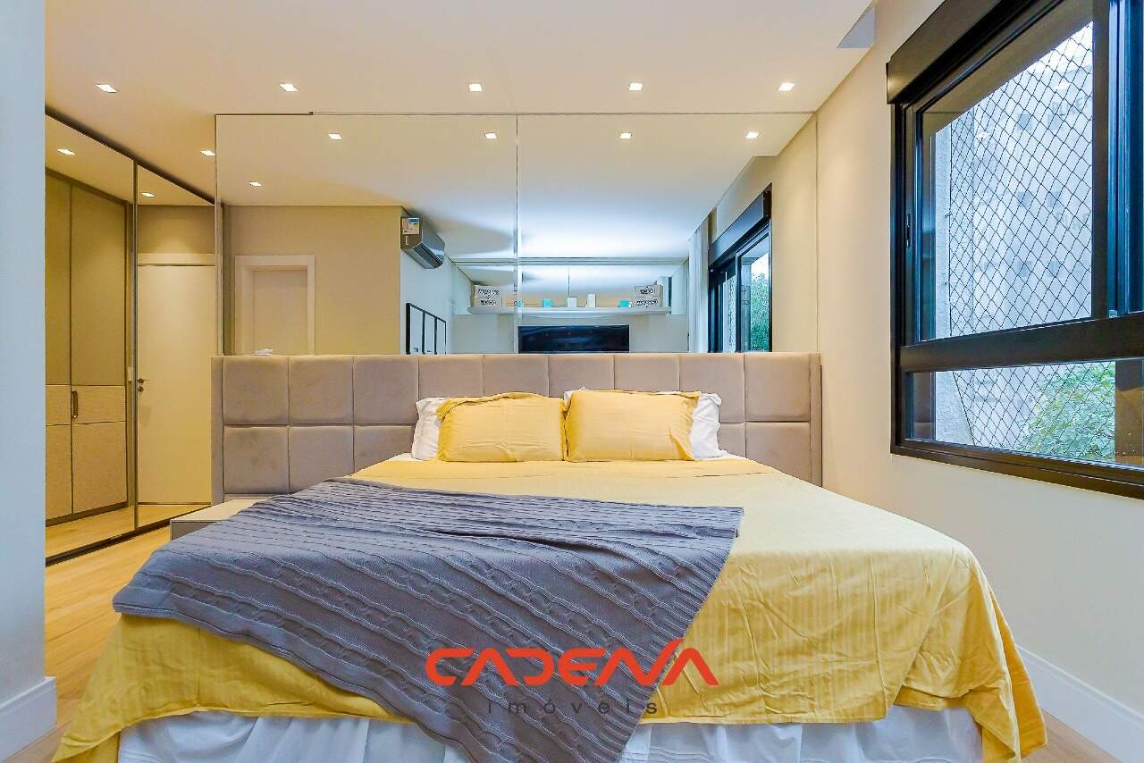 Apartamento para aluguel no Alto da Glória: 