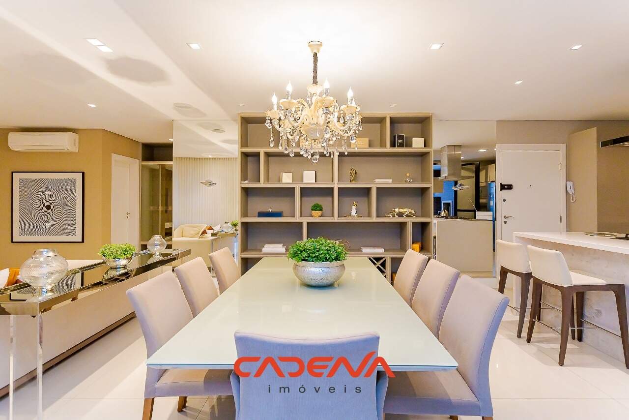 Apartamento para aluguel no Alto da Glória: 