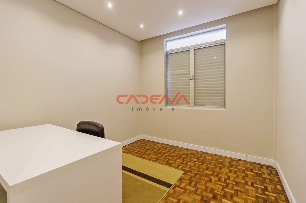 Apartamento à venda no Batel: 