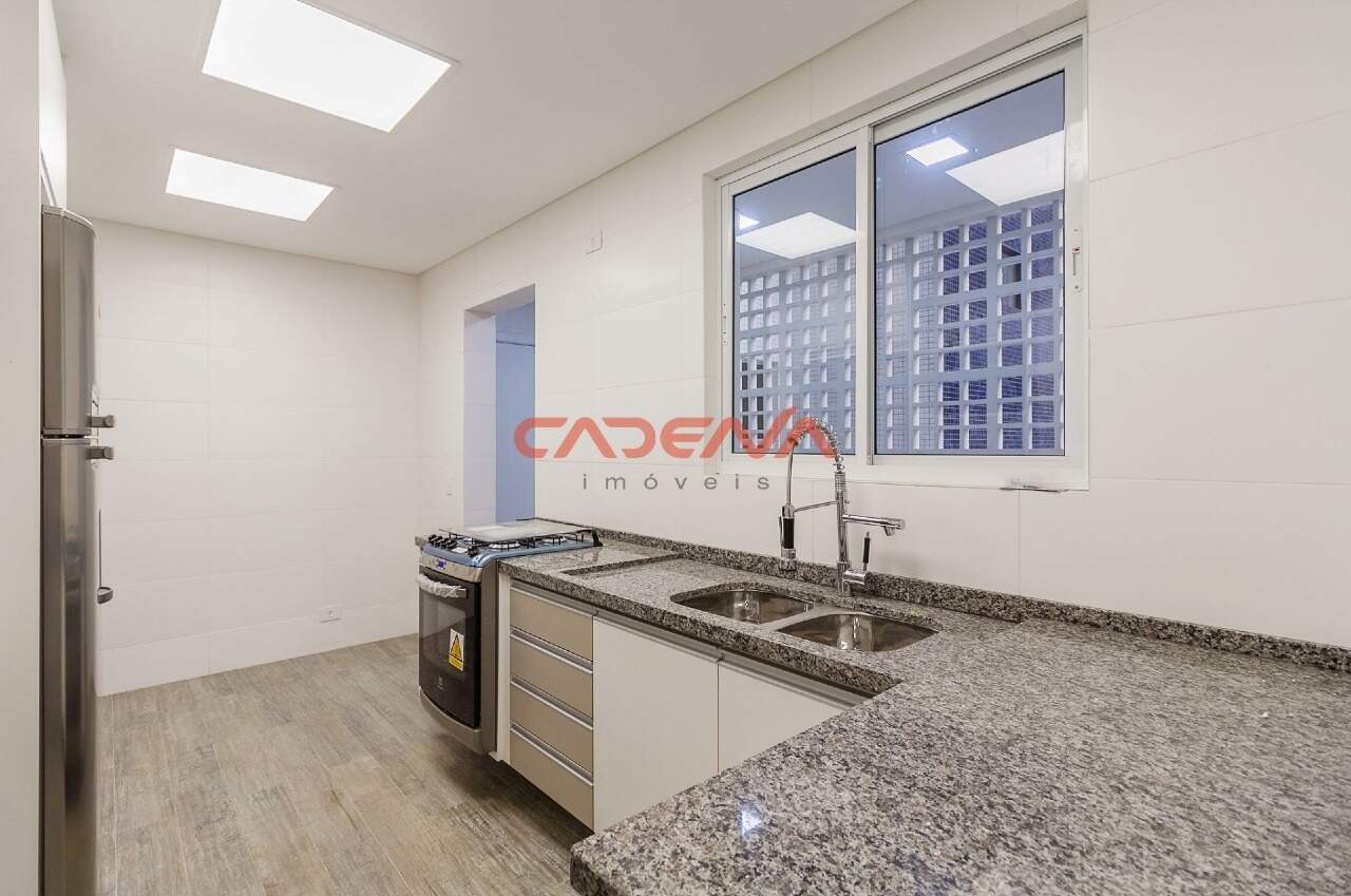 Apartamento à venda no Batel: 