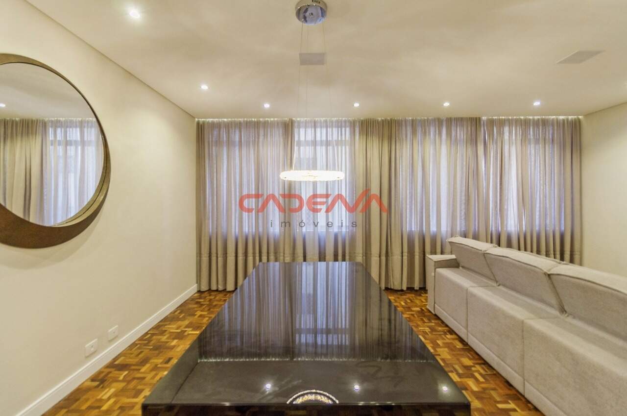 Apartamento à venda no Batel: 