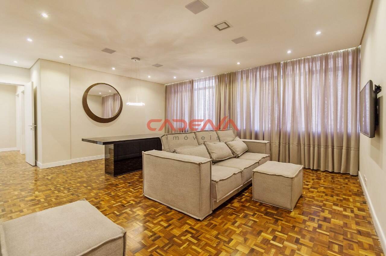 Apartamento à venda no Batel: 