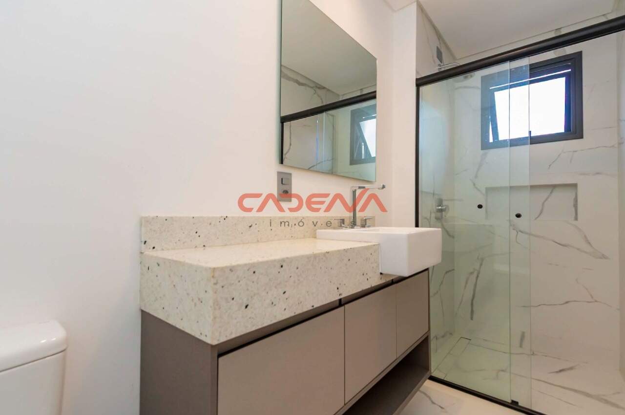 Apartamento para aluguel no Bigorrilho: 