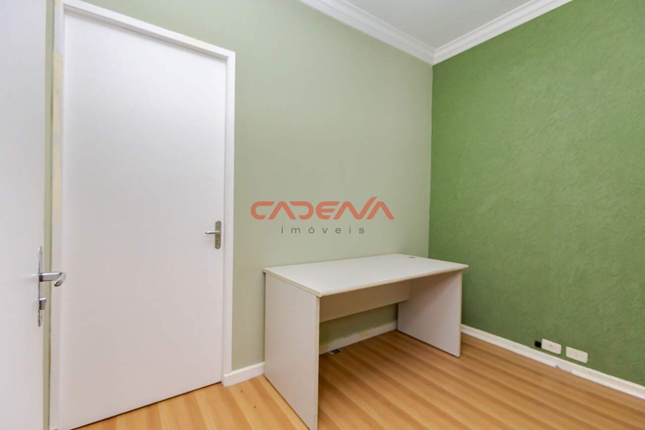 Sala à venda no Centro: 