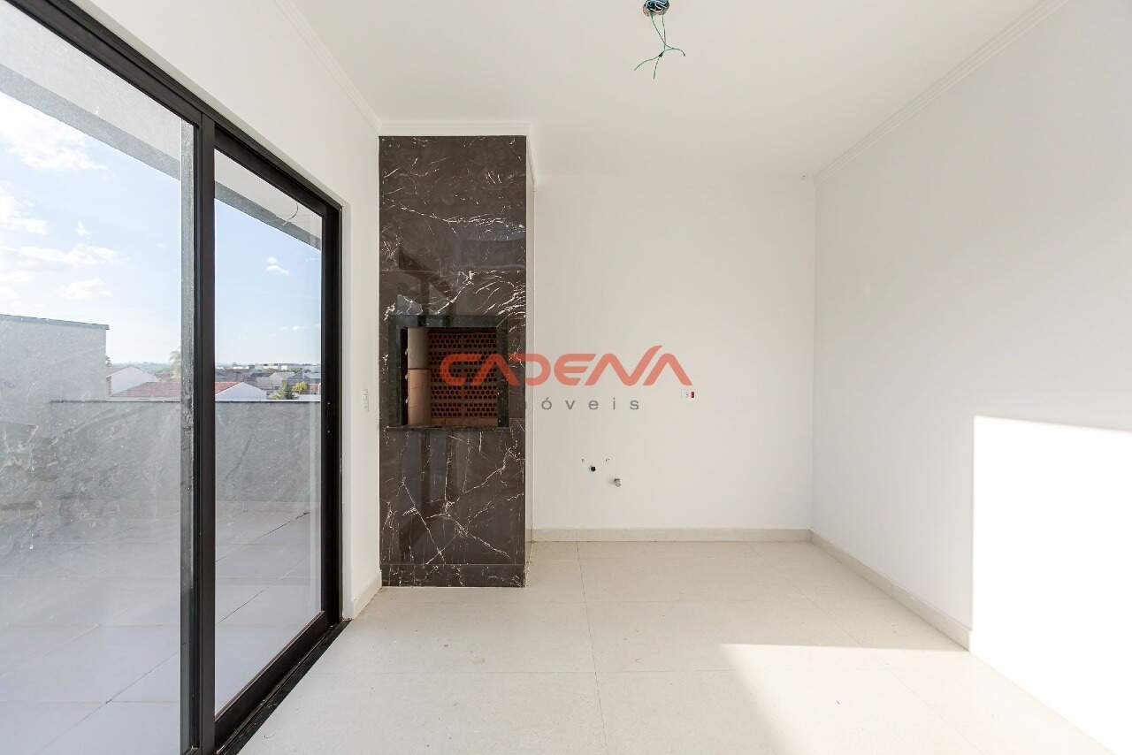 Sobrado à venda no Capão da Imbuia: 
