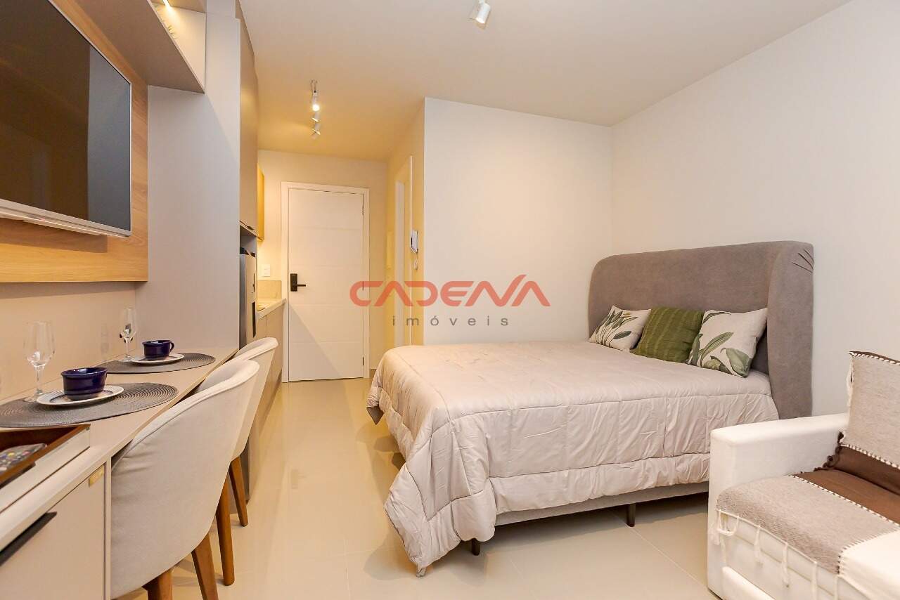 Studio para aluguel no Centro: 