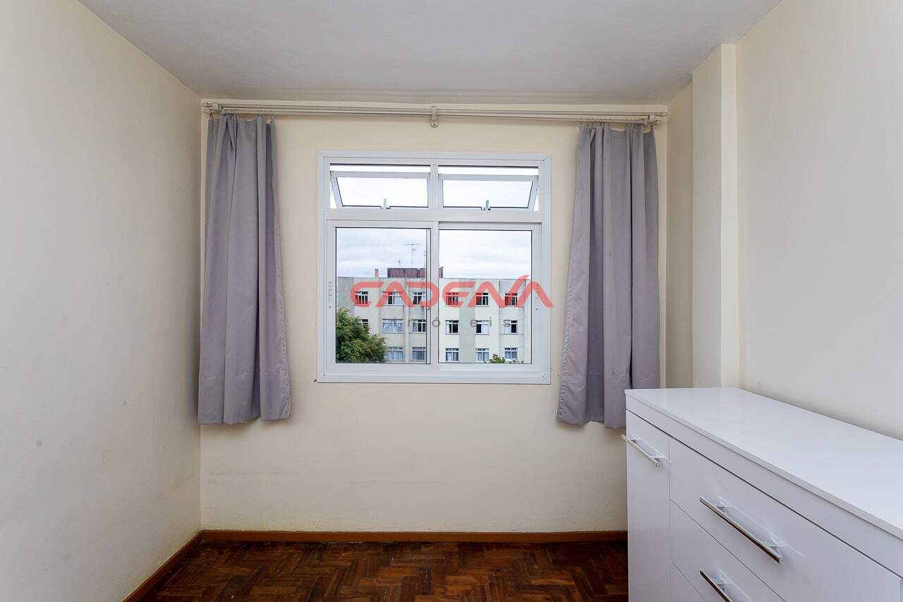 Apartamento à venda no Bacacheri: 