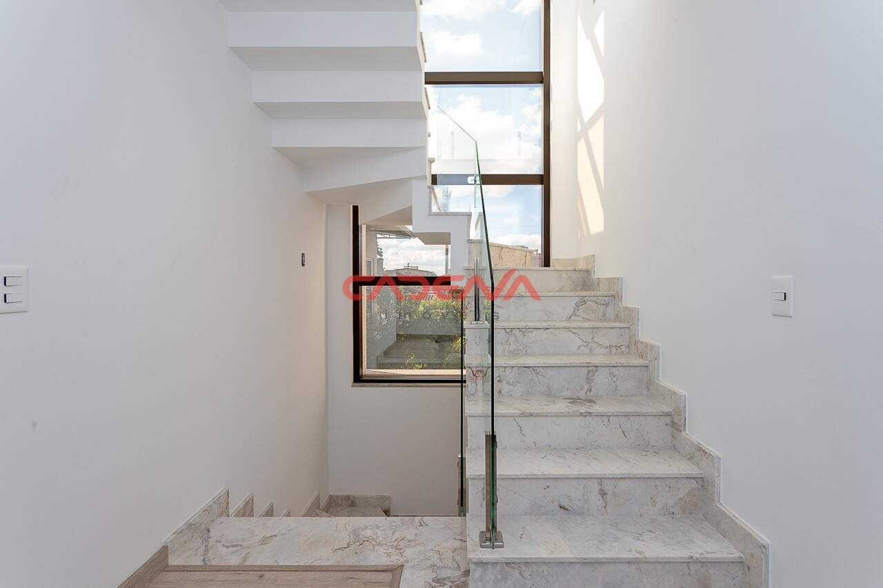 Casa à venda no Jardim das Américas: 