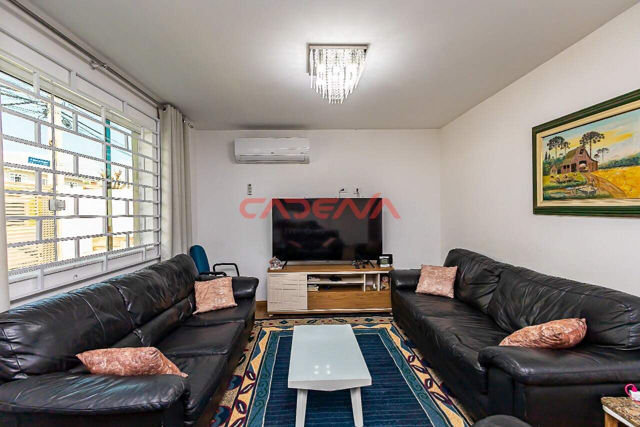 Casa à venda no Portão: 
