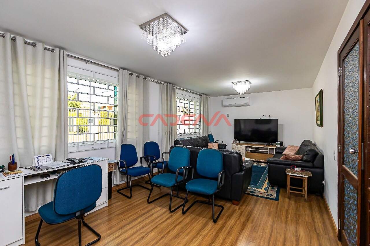 Casa à venda no Portão: 