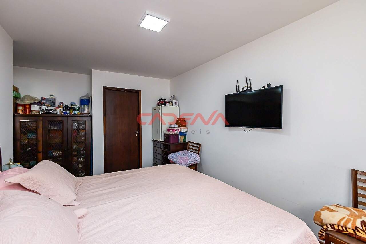 Casa à venda no Portão: 