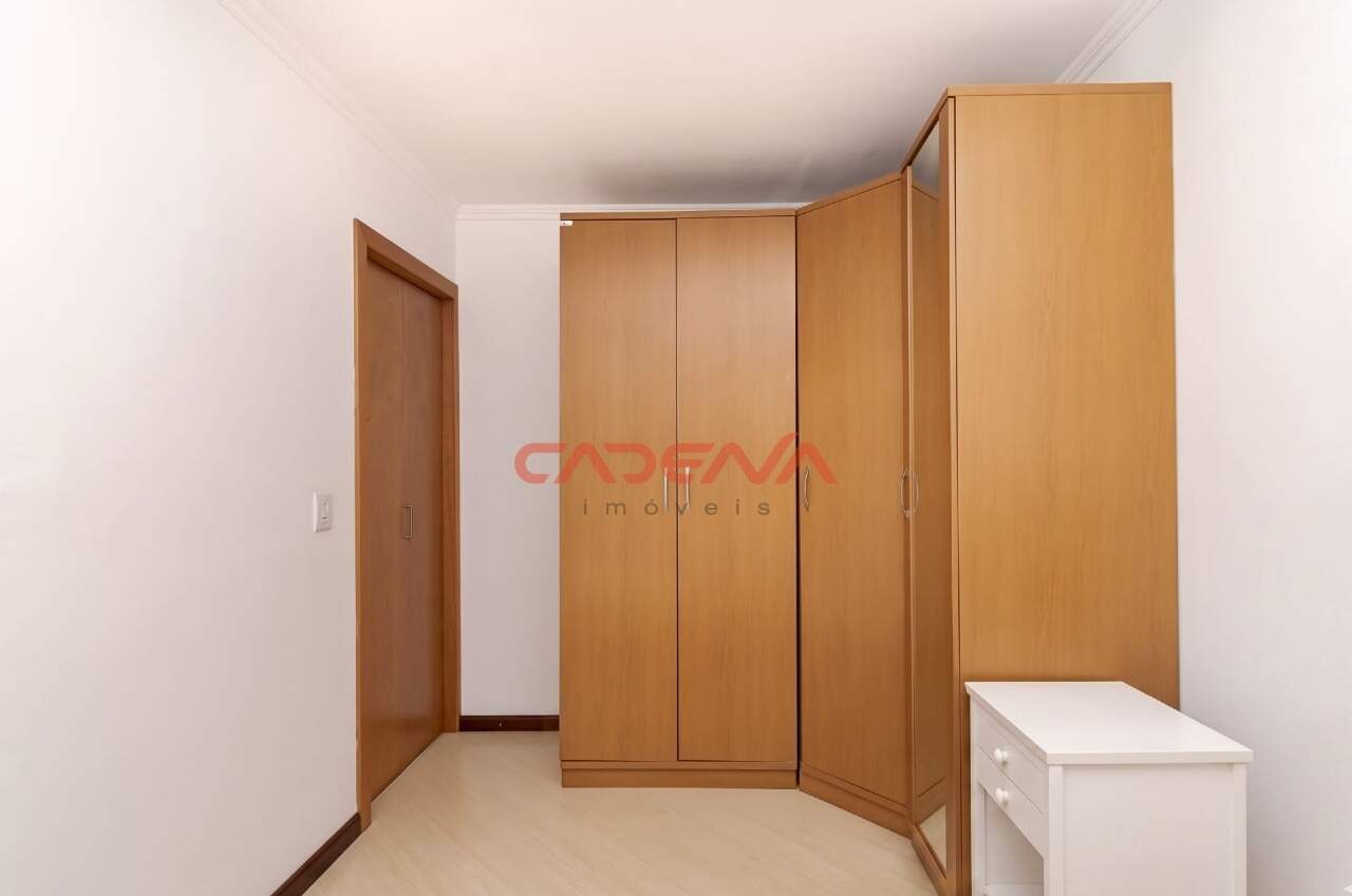 Apartamento para aluguel no Cristo Rei: 