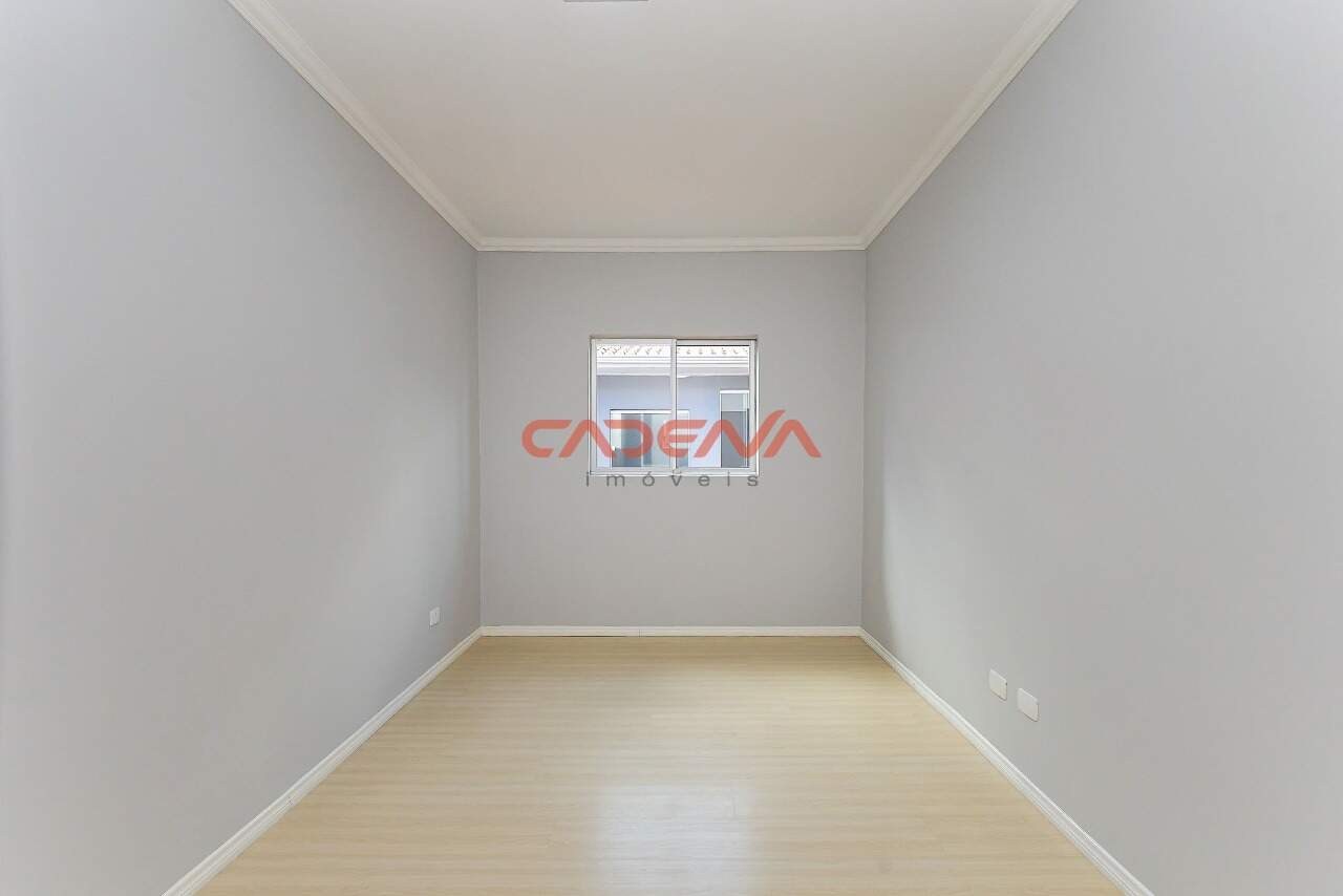 Sobrado à venda no Cajuru: 