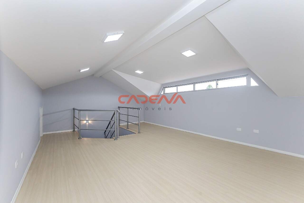 Sobrado à venda no Cajuru: 