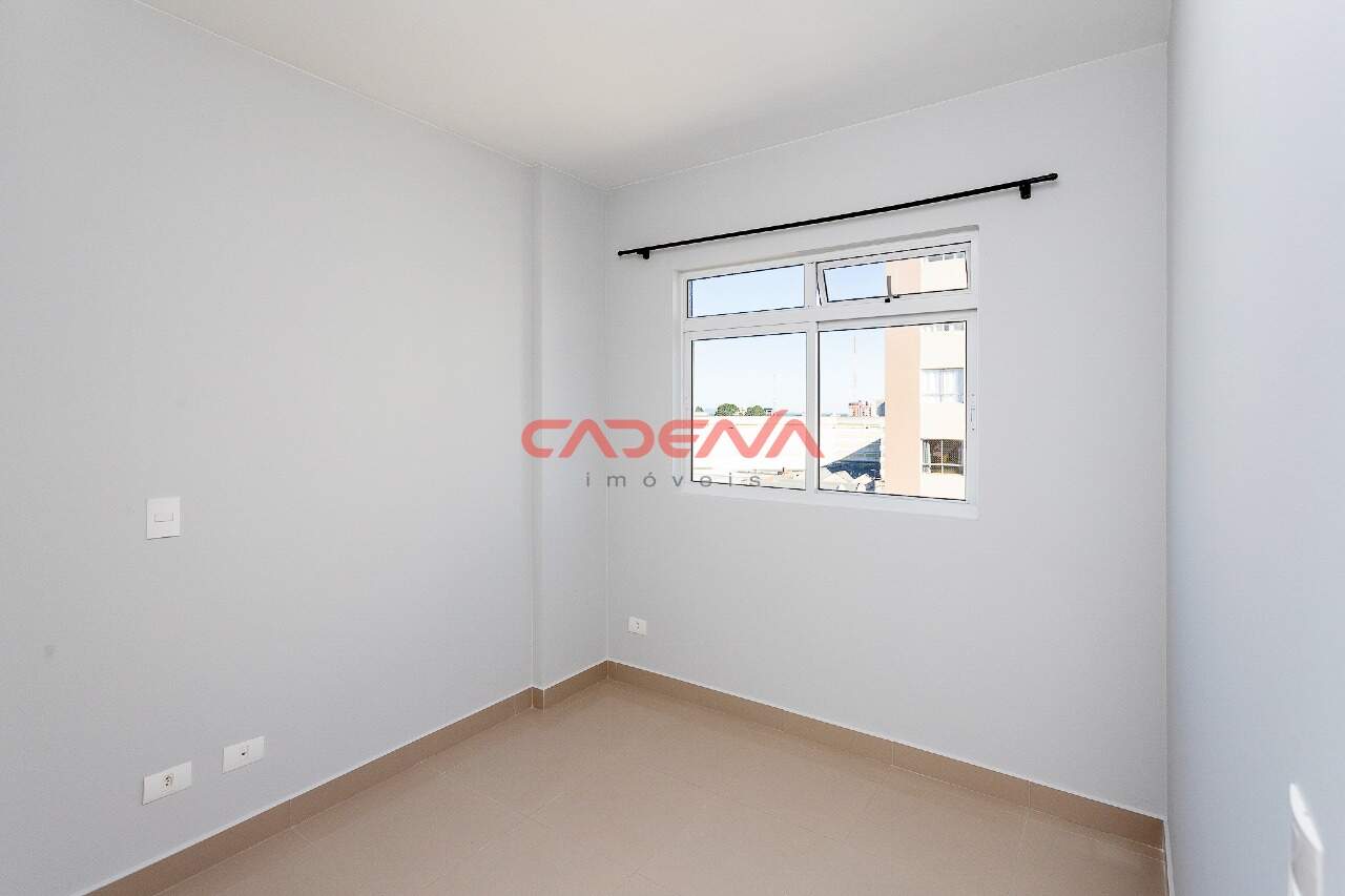 Apartamento para aluguel no Portão: 