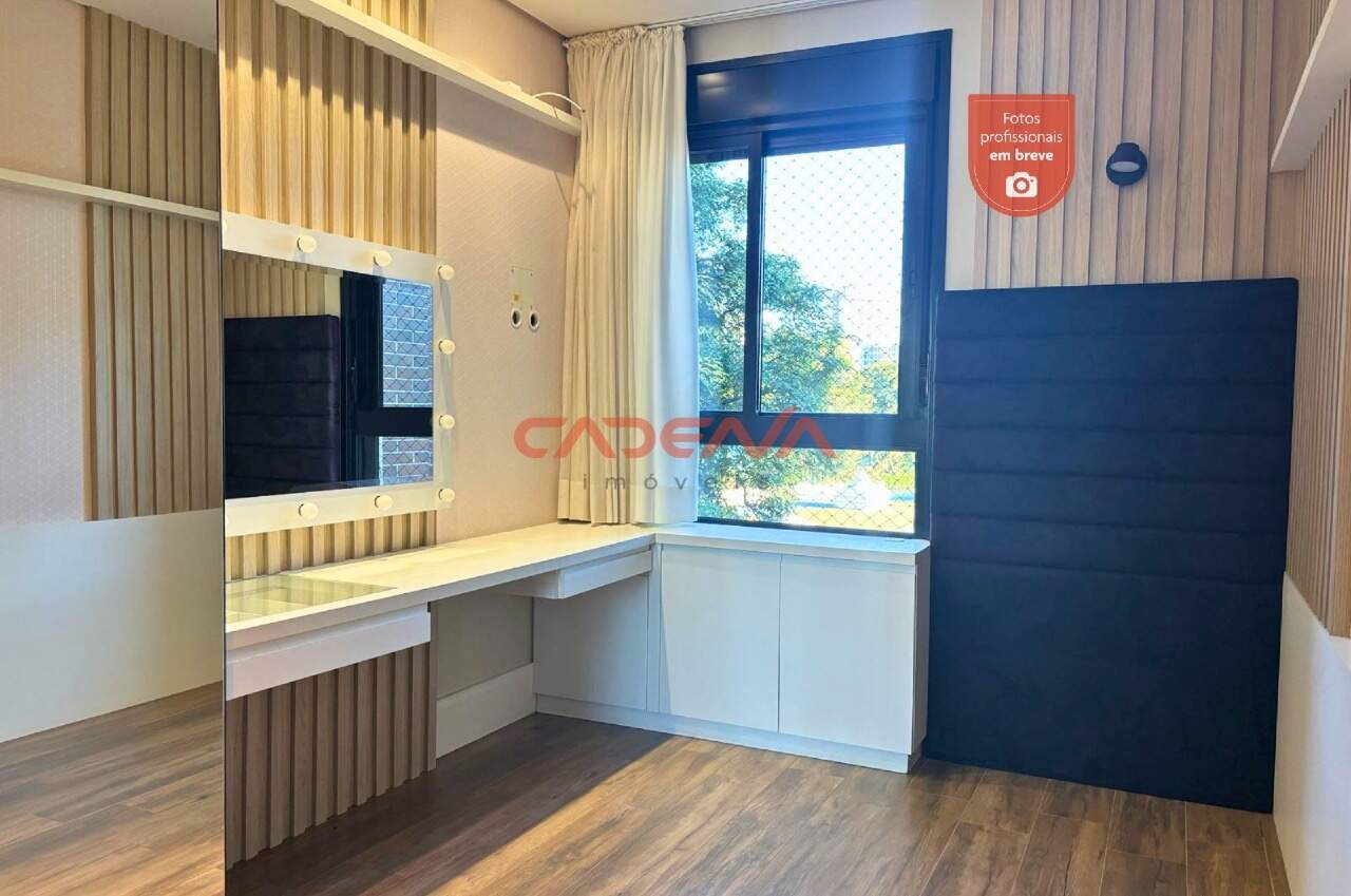 Apartamento para aluguel no Alto da Glória: 