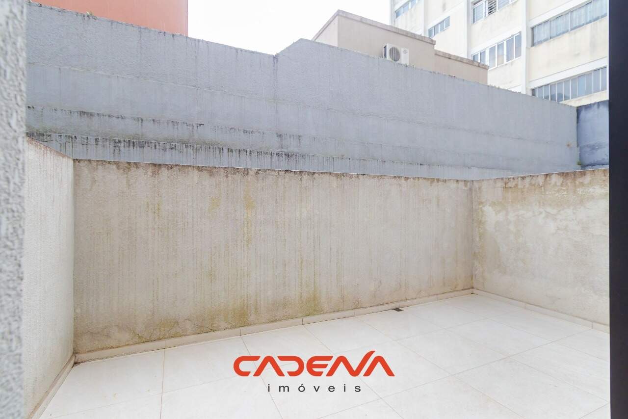 Apartamento para aluguel no Alto da Rua XV: 