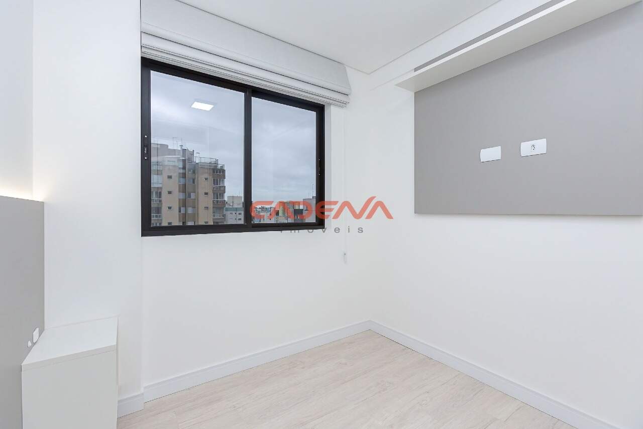 Apartamento para aluguel no Portão: 