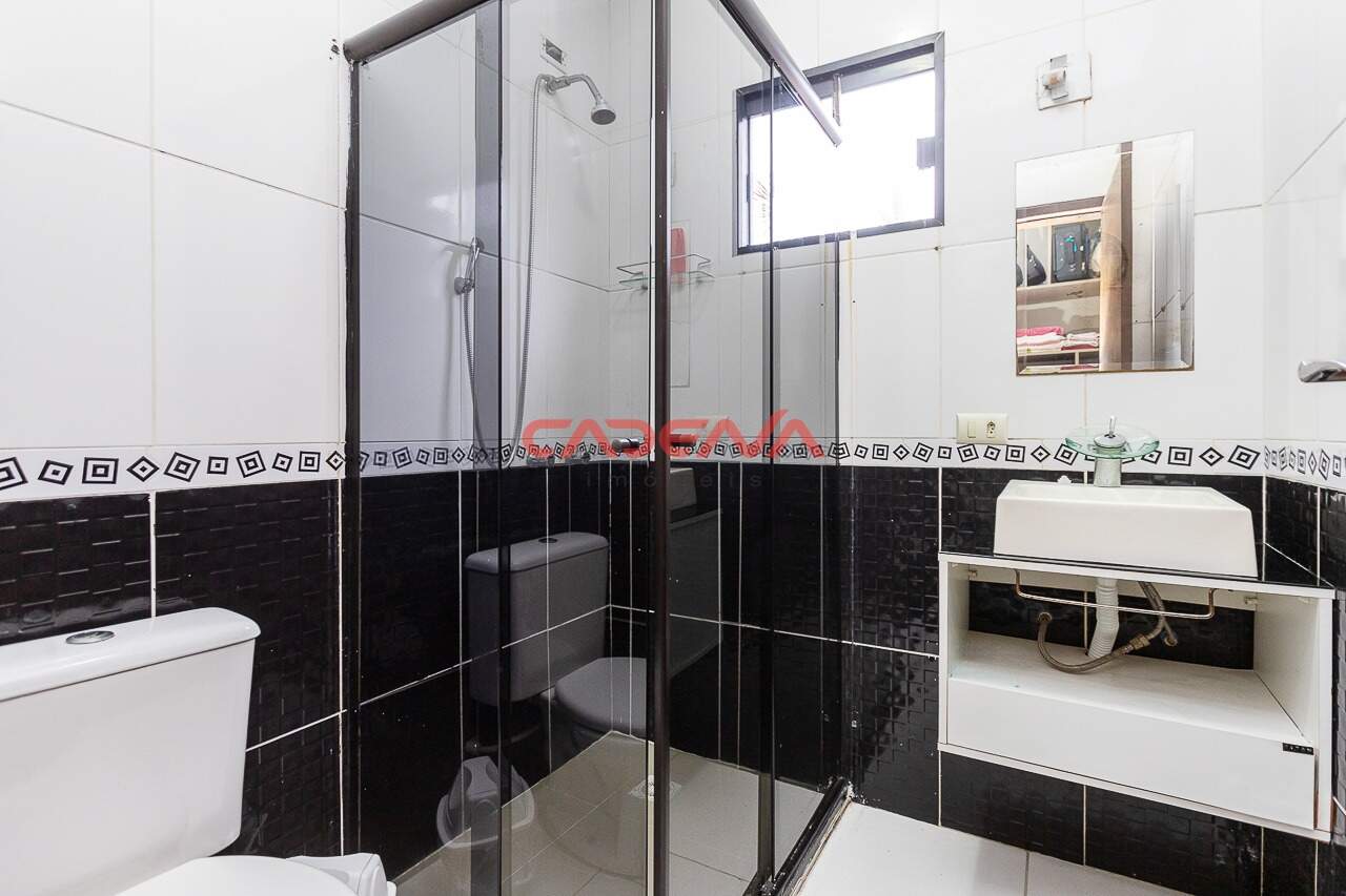 Casa à venda no Portão: 