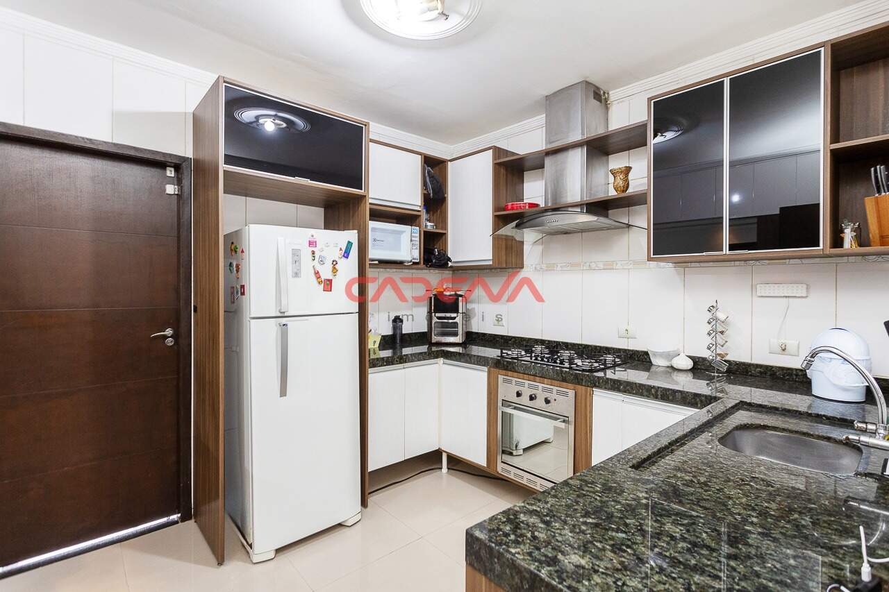 Casa à venda no Portão: 