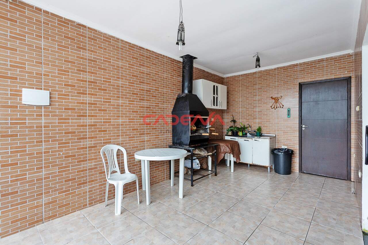 Casa à venda no Portão: 