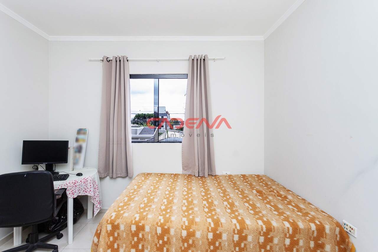 Casa à venda no Portão: 