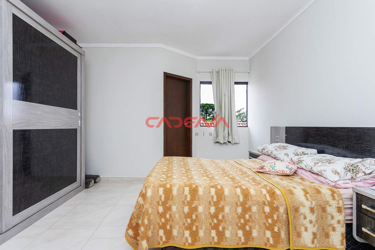 Casa à venda no Portão: 