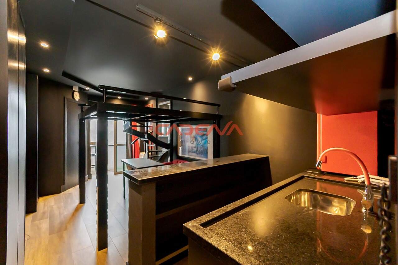 Studio para aluguel no Centro: 